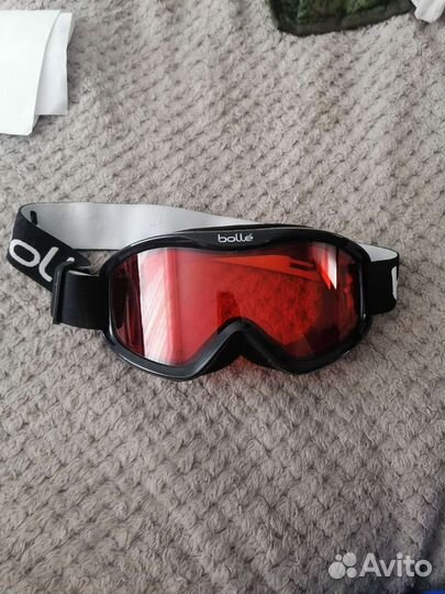 Горнолыжные очки Bolle