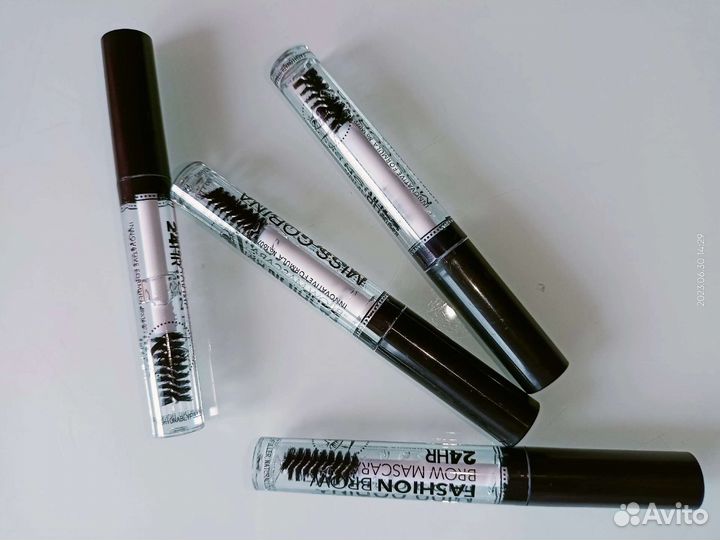 Тушь для ресниц новая