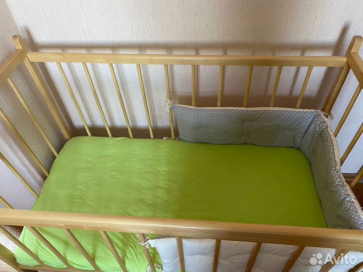 Детская кроватка из березы