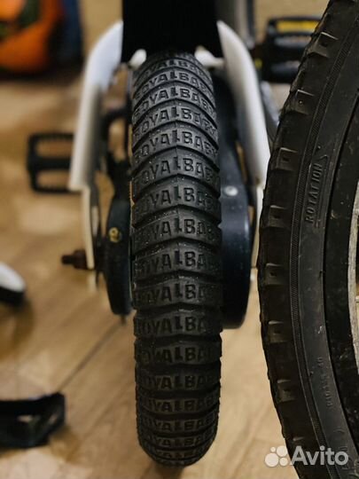 Велосипед royal baby buttons