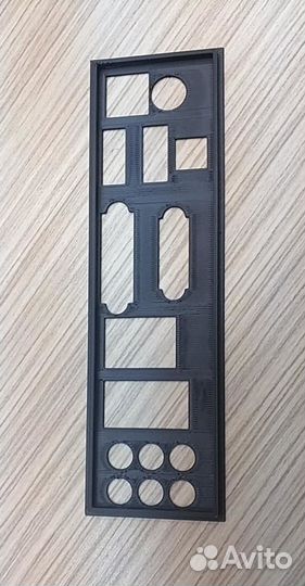 Задняя планка.(Печать заглушек) материнской платы