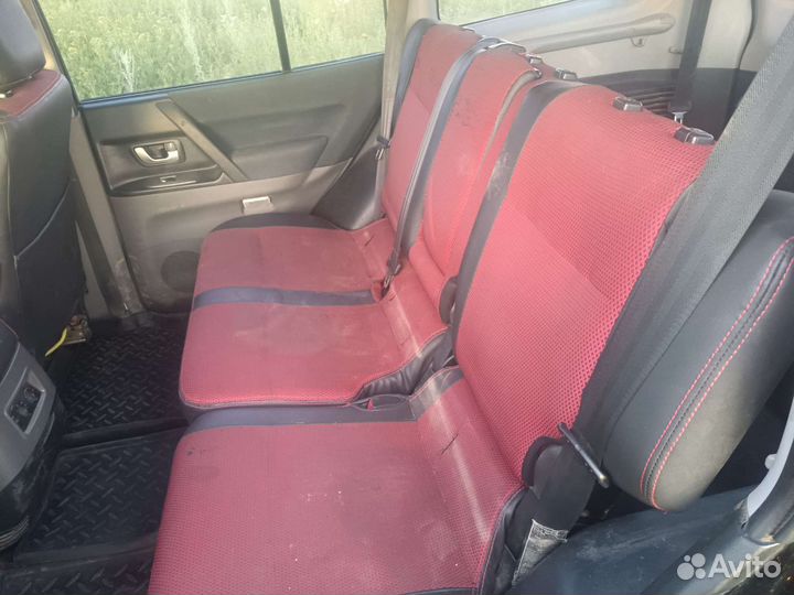 Mitsubishi Pajero 3.2 AT, 2006, 195 000 км