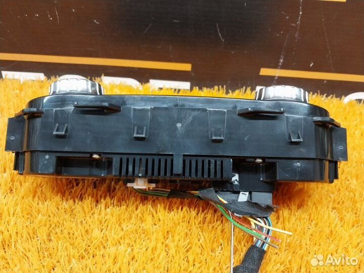 Блок управления климат-контролем Mercedes-Benz