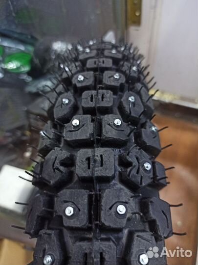 Шины зимние шипованные 20-4.0 для электро фэтбайка