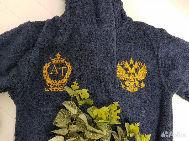 Детский махровый халат с вышивкой