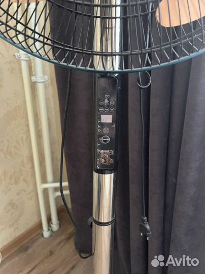 Вентилятор напольный с пультом