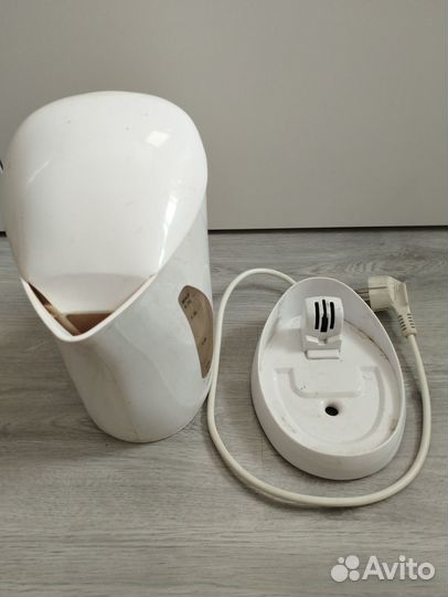 Чайник электрический б/у на запчасти