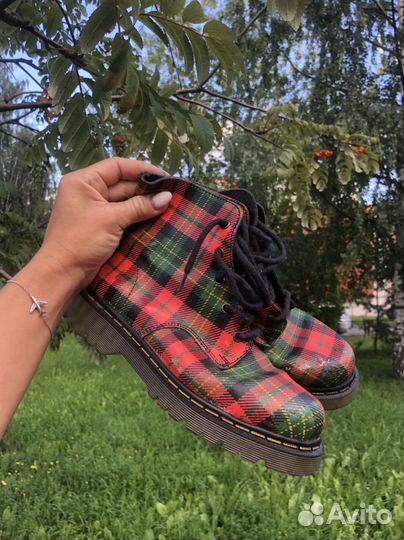 Ботинки осенние кожаные 37 в клетку