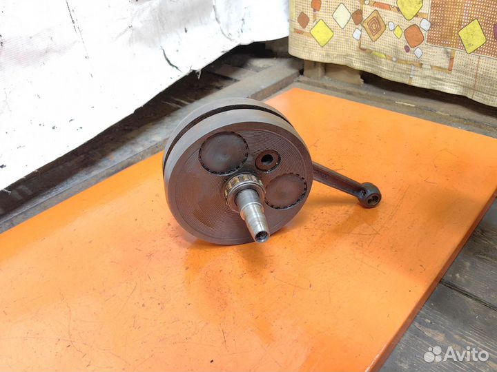 Коленвал Иж Планета