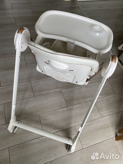 Стульчик для кормления Happy babby berny V2