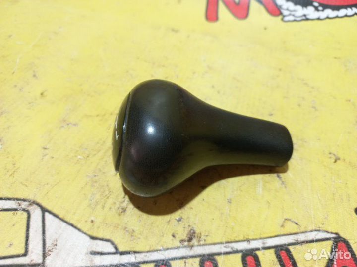 Ручка кпп Ford Focus 1 I седан 1.8 2002