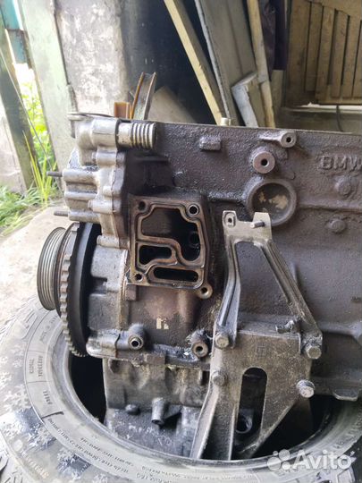 Мотор bmw м50в25 безванос