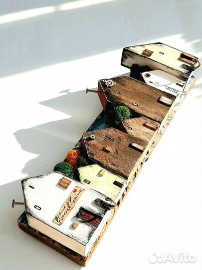 Ключницы и предметы декора