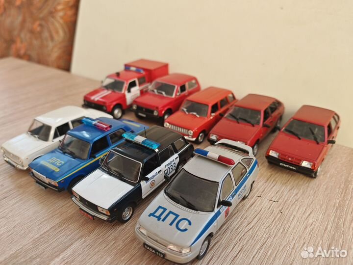 Модель автомобиля 1 43