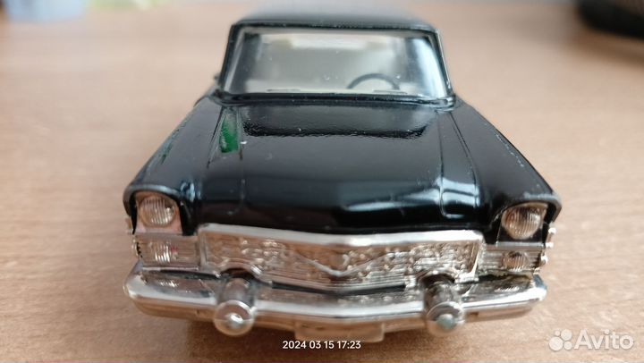 Модель автомобиля газ-13 