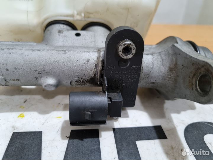 Гтц без бачка фольксваген поло 2012 год