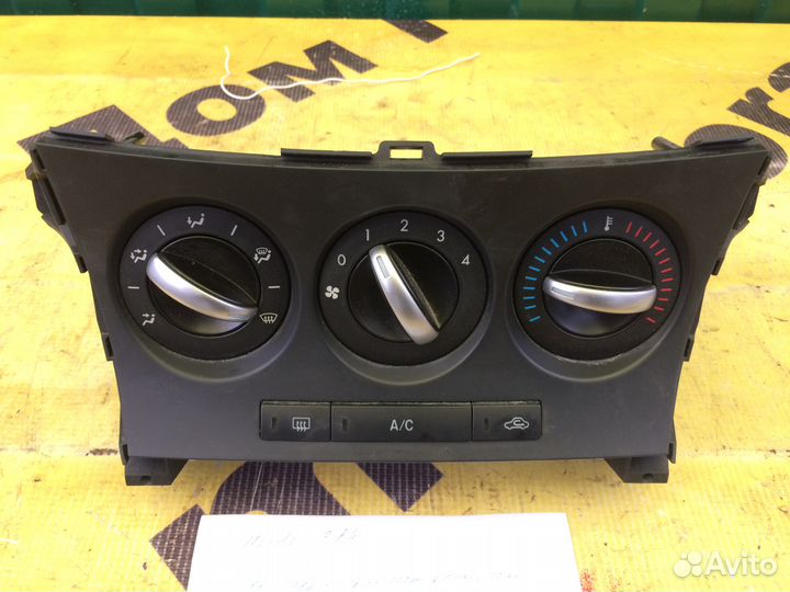 Блок управления отопителя Mazda 3 BL 2012