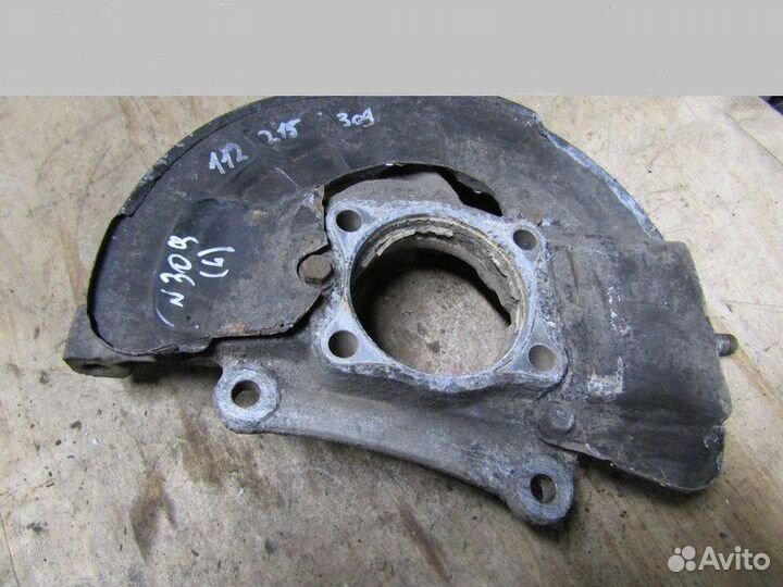 Кулак поворотный передний левый S60 2000-2009