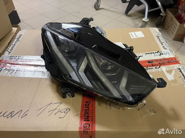 Фара правая Lamborghini Huracan LED новая