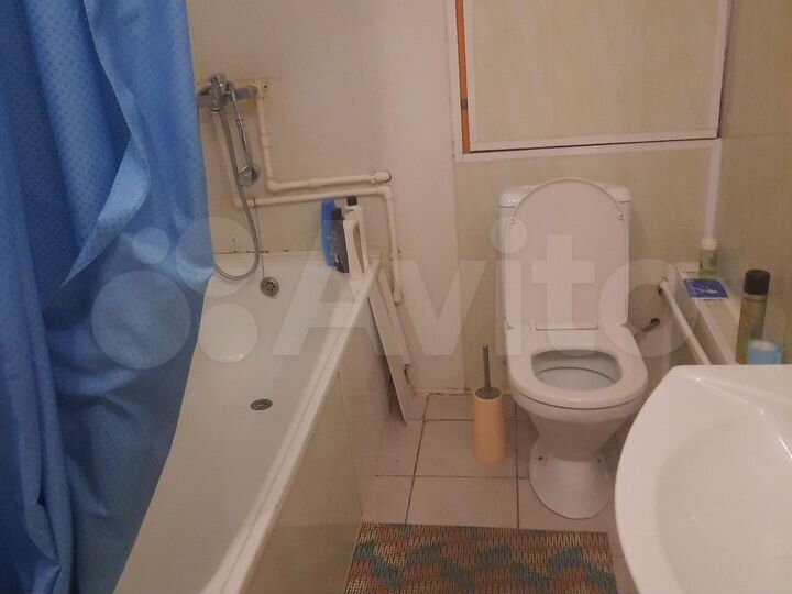 Комната 18 м² в 3-к., 15/19 эт.