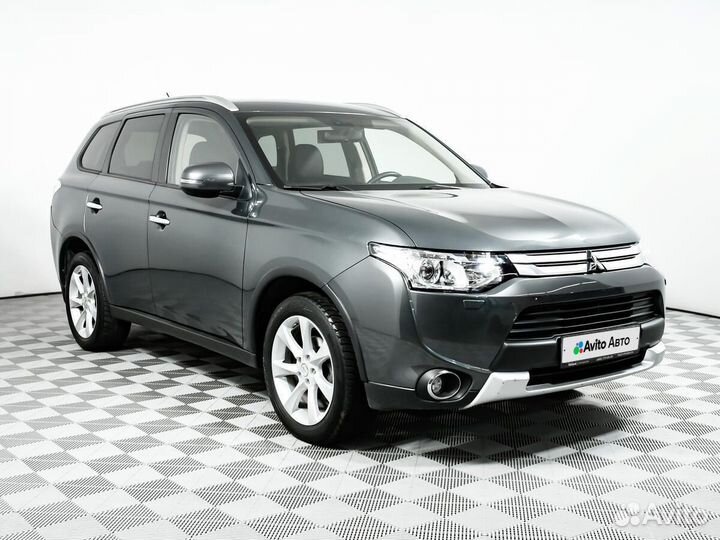 Mitsubishi Outlander 2.4 CVT, 2014, 27 719 км