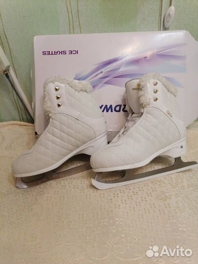 Коньки женские фигурные 40 размер
