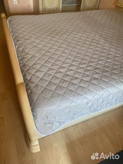 Покрывало стеганое новое