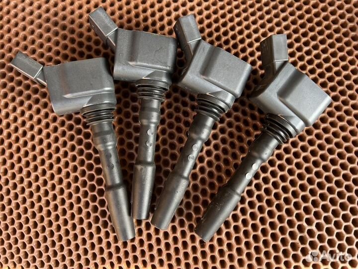 Audi a5b9 2.0 CVK катушка зажигания 06H905110G