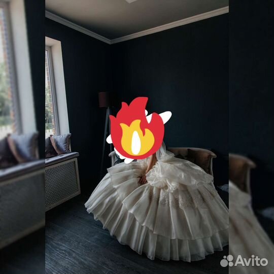 Свадебное платье