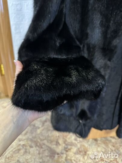 Шуба норковая с капюшоном 42 44