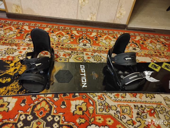 Сноуборд Option/ботинки,крепления Burton