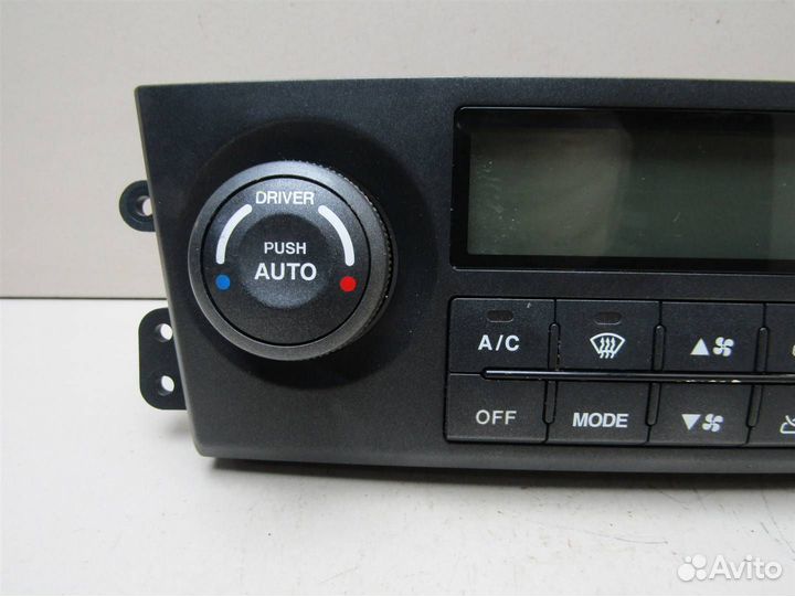 Блок управления климатической установкой Kia Sore