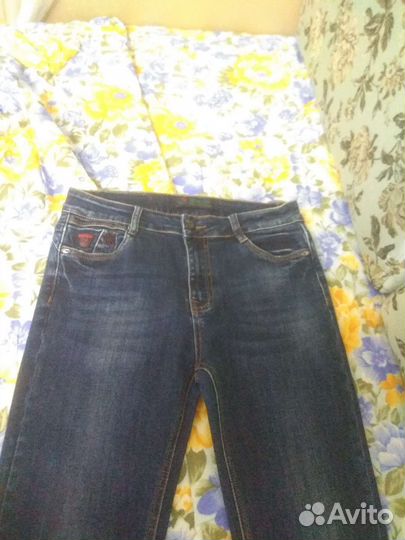 Джинсы женские