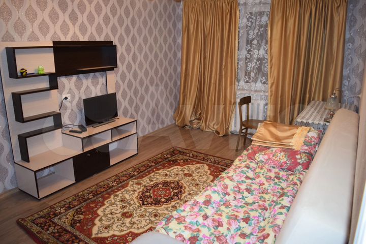 1-к. квартира, 35 м², 1/5 эт.