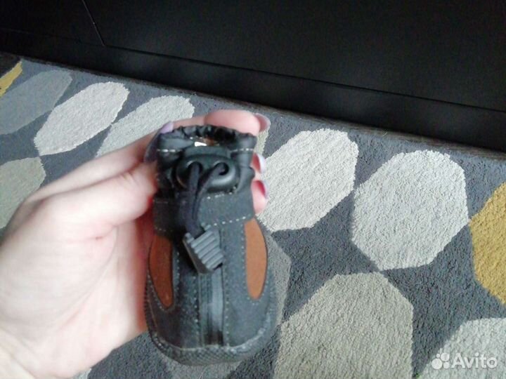 Сапожки для собаки