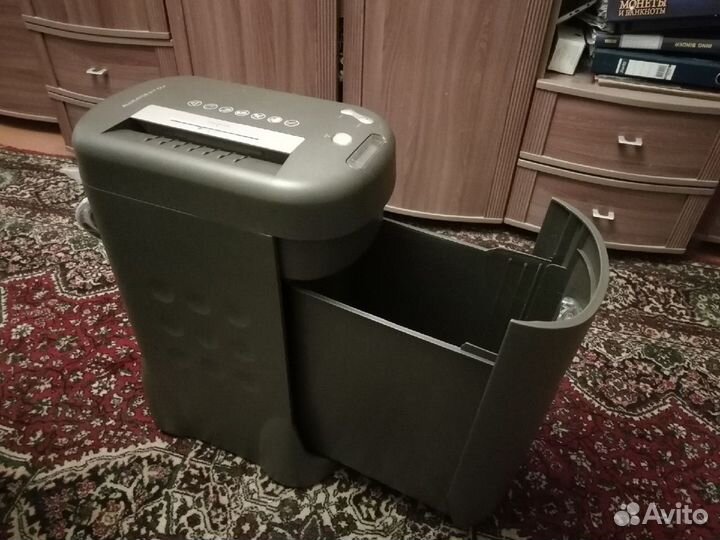 Уничтожитель документов ProfiOffice Alligator 617C