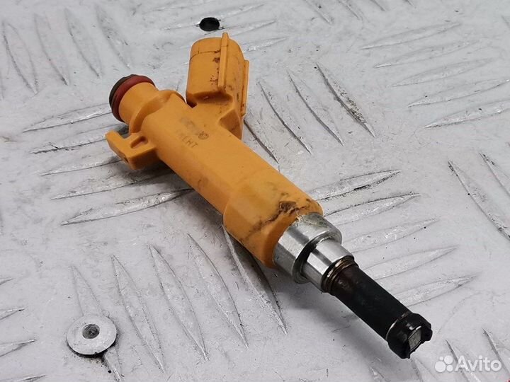 Форсунка бензиновая электрическая для Lexus GS 4