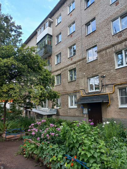 2-к. квартира, 44 м², 3/5 эт.