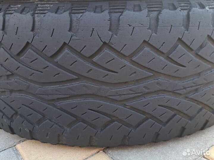 Continental ContiCrossContact AT 215/65 R16 98T
