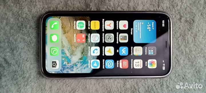 iPhone 11, 64 ГБ