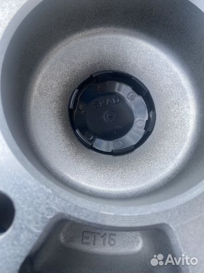 R16 5/139,7 ET15 новые литые на Ниву черный бархат