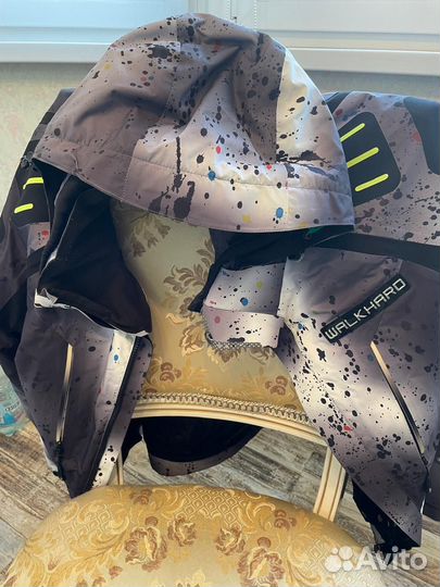 Комплект верхней горнолыжной одежды