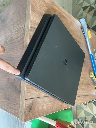 PlayStation 4 Slim 500GB