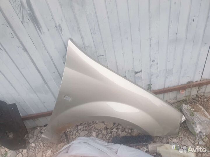 Крыло правое LADA largus