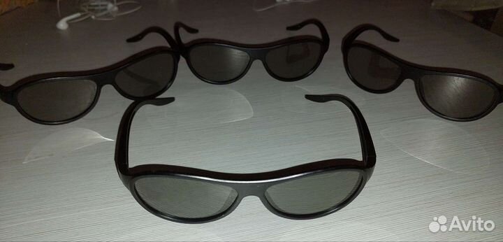 Очки LG cinema 3d 4шт