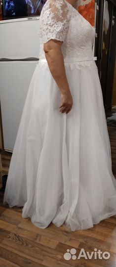 Платье свадебное 58-60 размер