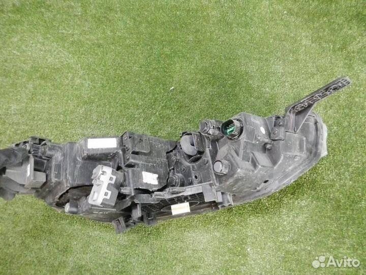 Фара левая Kia Soul