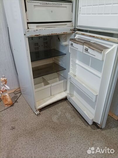 Холодильник бу
