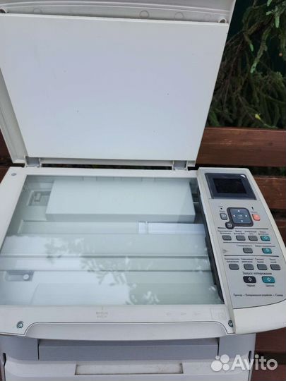 Мфу лазерный цветной hp cm1017 mpf