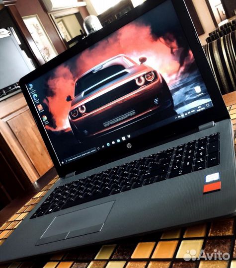 HP core i3-7пок Video 2gb/Full HD DDR4 1tb RAM 8g